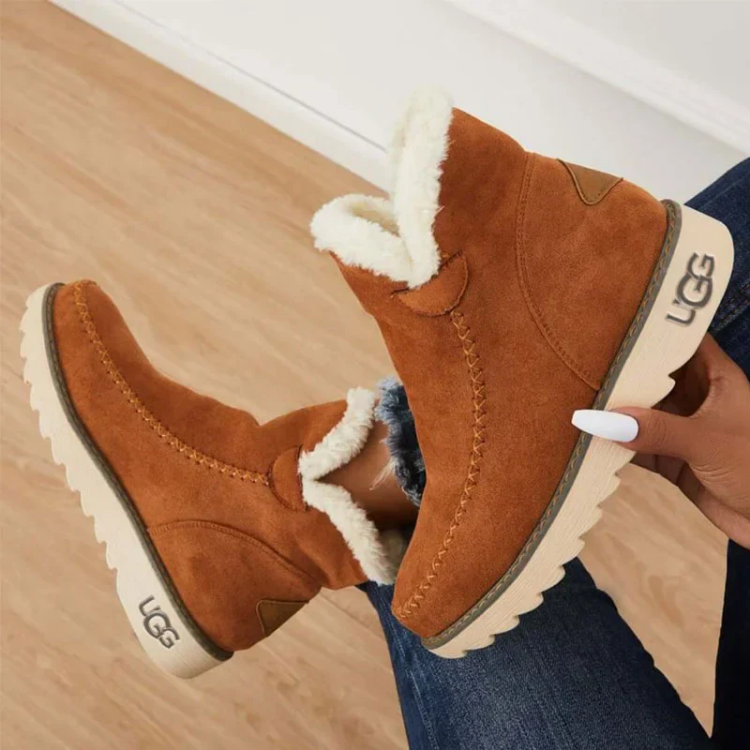 מגפיים חמים